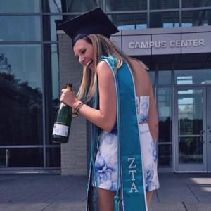 Meet your Posher, Shannon